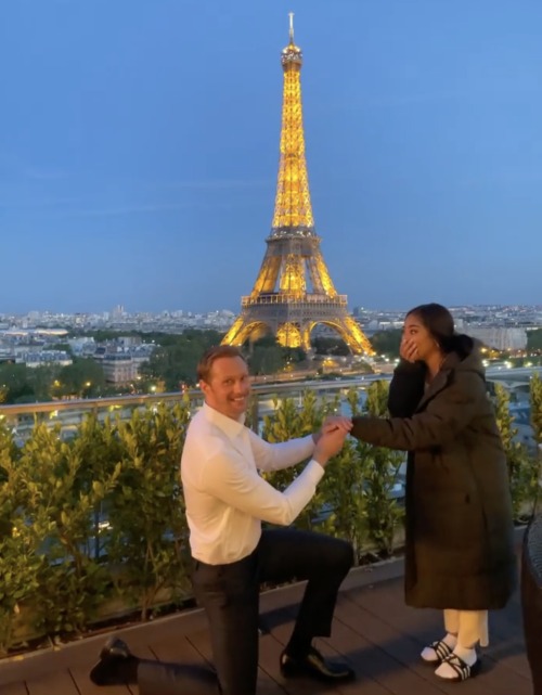 skarsjoy:skarsjoy:NEW photo! Alexander Skarsgård and Adriyan Rae on set of ATLANTA in Paris, FranceA