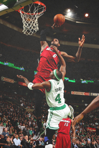 whitehot-heat:  Jason Terry’s last moments. 