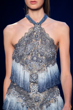 verymeverychic:  fashion-runways:    Marchesa