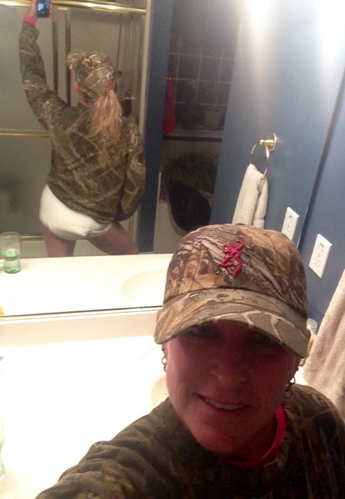 allgonenow4ever: daddyt1: thebambinogirl: Daddy is taking me hunting with the guys today again. He d