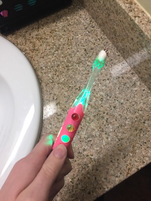 Daddy got me a Hello Kitty toothbrush and it’s the bestest! It even lights up so you brush your teet