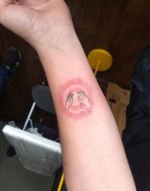 sunnshine666green:got a gybe tattoo yesterday