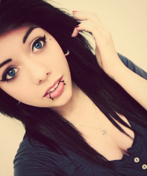 Emo , Scene Girls