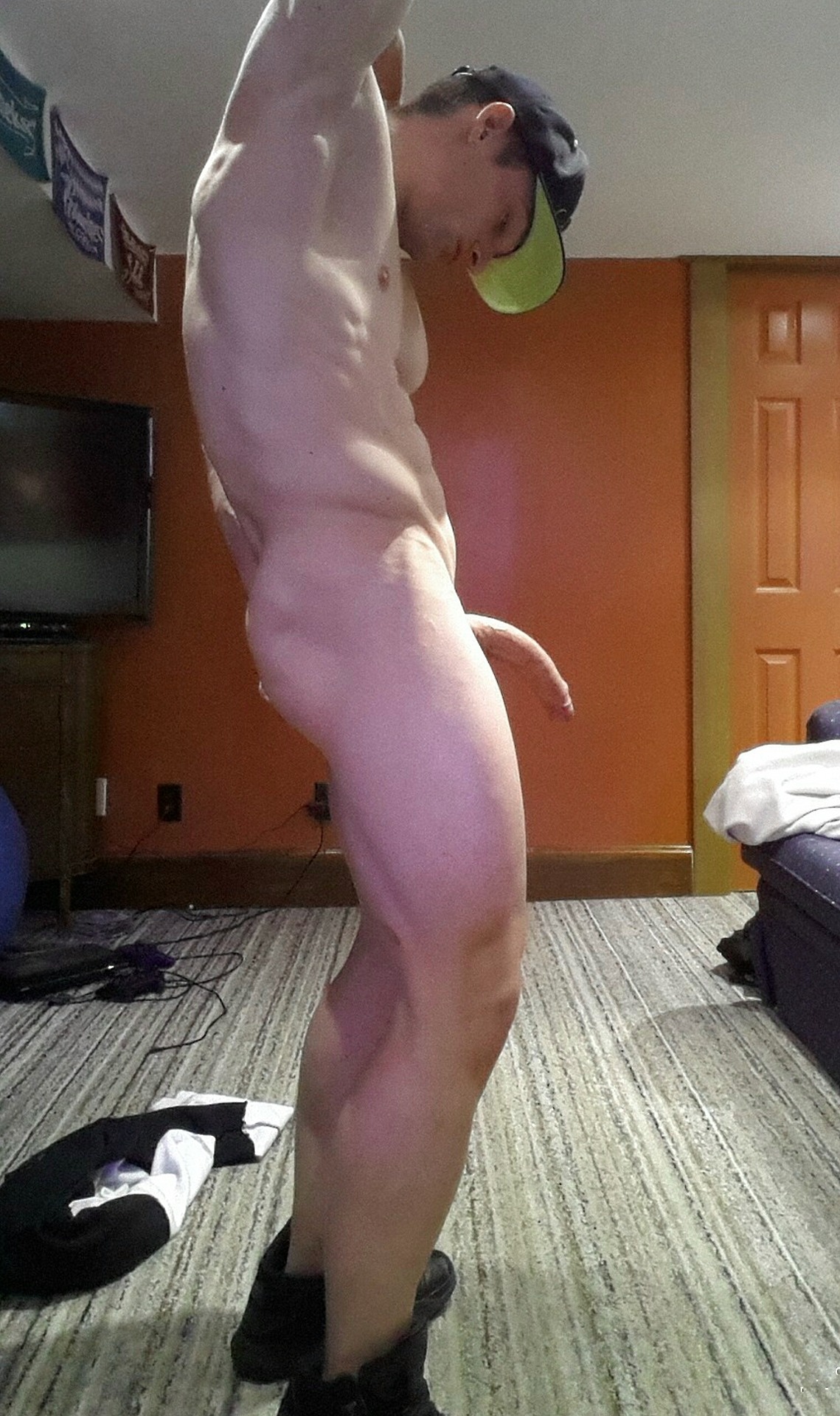 latinosworld1:  http://latinosworld1.tumblr.com/AKA: latinos4us