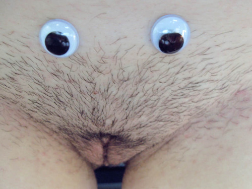 baretobush:  Day 10. I have a friend who knows about this project and as soon as he heard, he requested that I include googly eyes in one of the photos. So of course I said, “Sure! Buy me some and I’ll stick ‘em on!” I think this photo is weirdly