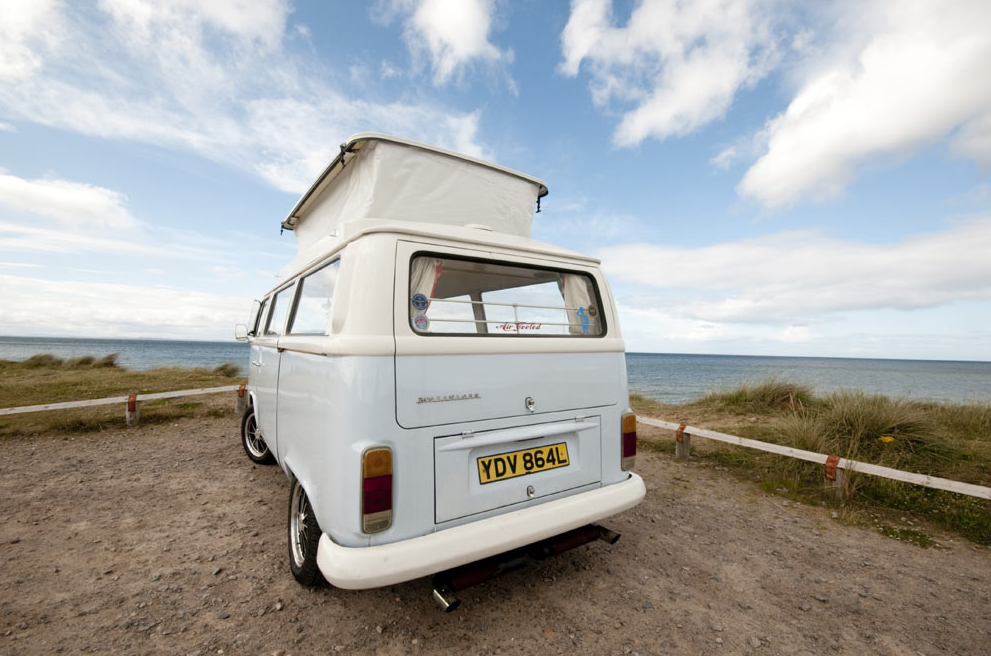 abbydollll:  shyowl:  wanderlust-grit:  Check this out. 1972 VW camper van revamped.