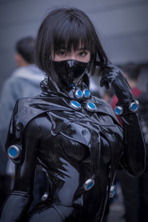 slickcrust: Latex_VV in Gantz cosplay, March 2018