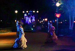 msdisneyprincess:   Halloween at the Disney Parks   