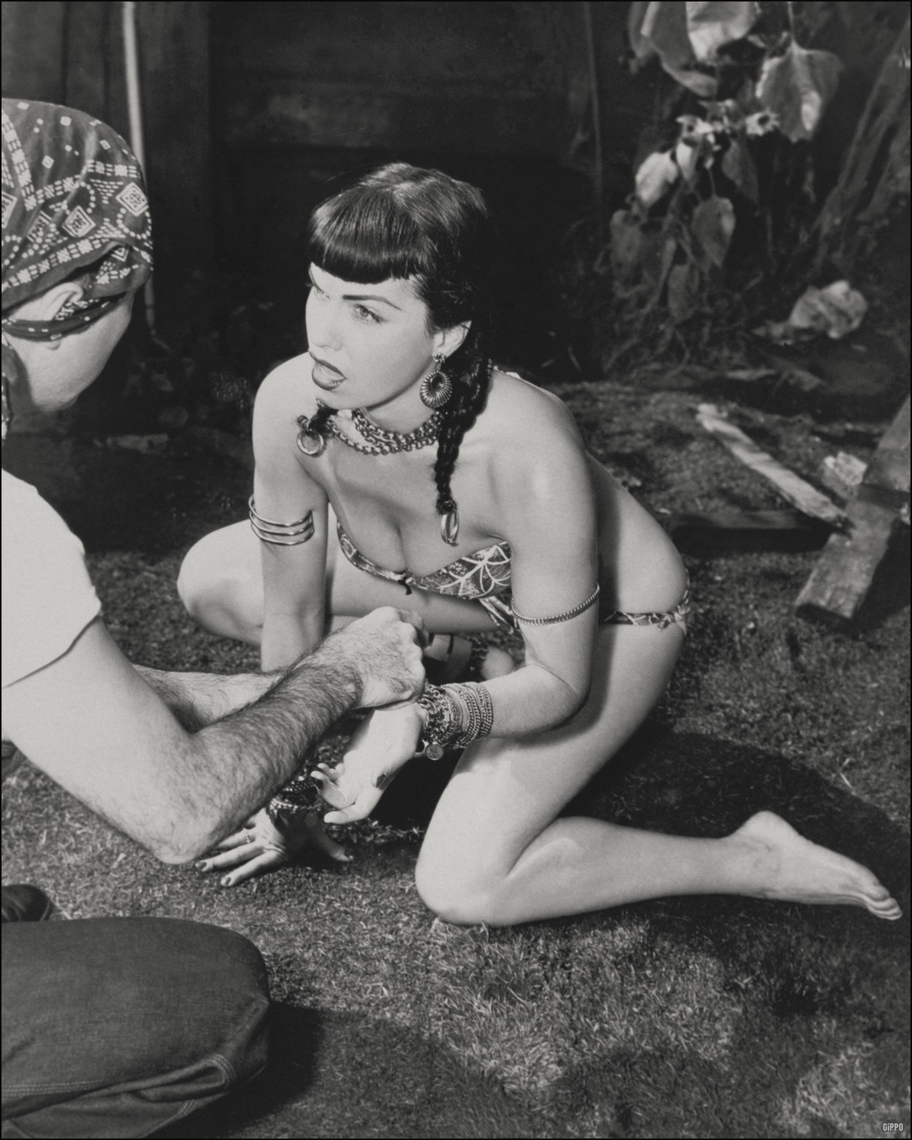 vensuberg:A very Little Known Bettie Page set.