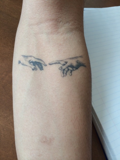 nihilipstic:Met a guy with the most amazing tattoo. uninvitedmemories