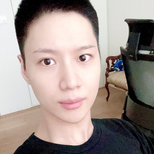 misskpopforever: “take good care of yourself dear taemin to come back in good health, I will b