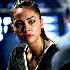 Lindsey Morgan Gifs