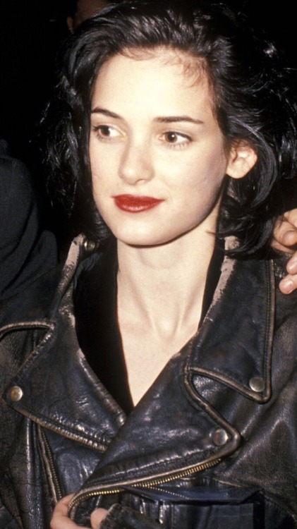 babywinona: Winona Ryder // Black    1989-1992