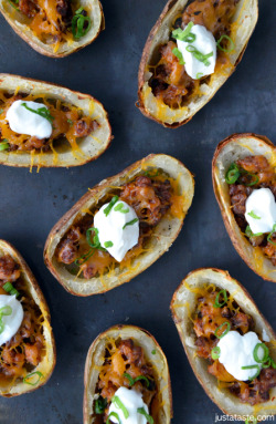 do-not-touch-my-food:  Chorizo and Cheddar Potato Skins 