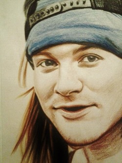 addicted-to-cha0s:  I drew this crazy Axl