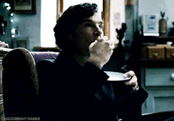 ohgodbenny:  Sherlock, your Benedict is showing. [x] 