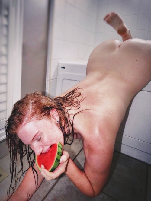 yourlittleredhead:levicoralynn TAGGED by yourlittleredhead: #redhead, #bum, #x1234,  #watermelon, #r