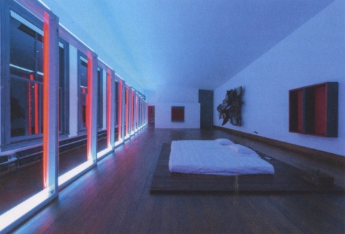 art sculpture donald judd 1970 light installation dan flavin