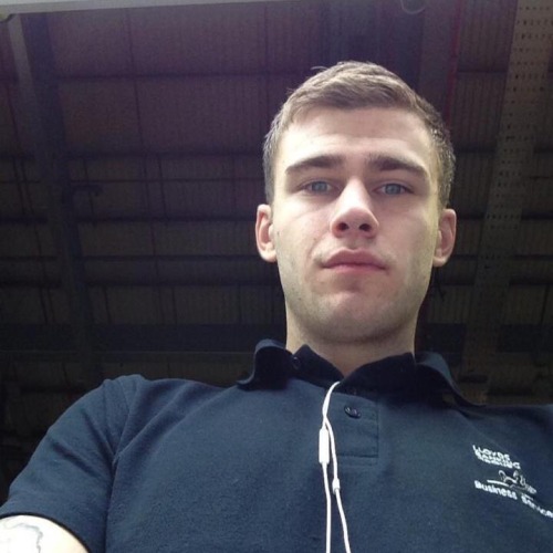 scallylads:  nakedwestyorks:  Chris. Halifax. Requested   Gorgeous