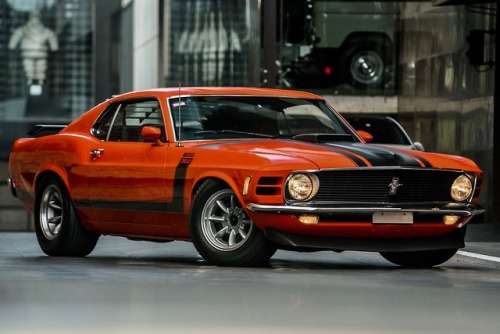utwo: 1970 Mustang Fastback© dutton garage