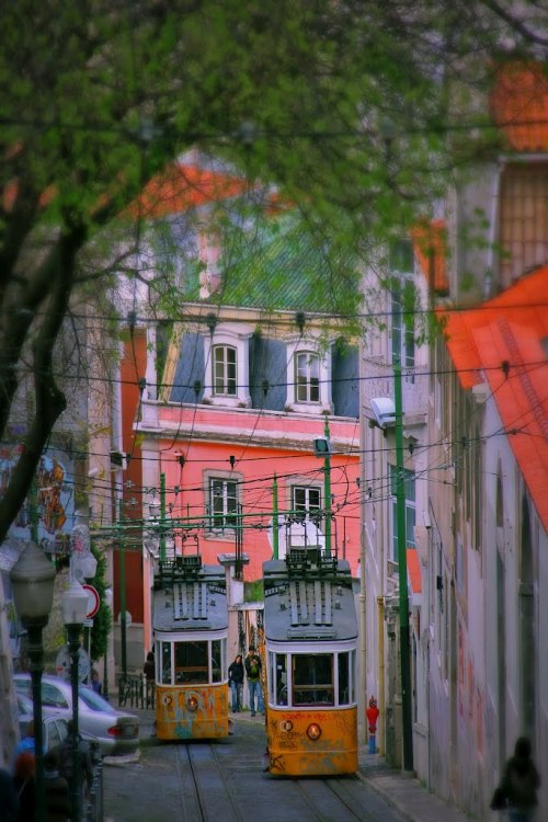 Lisbon / Portugal (by wolfanga).