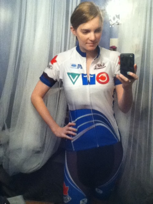 foodielivingthethinlife: 240km over 2 days for cancer research complete!!!! Boy am I tired…