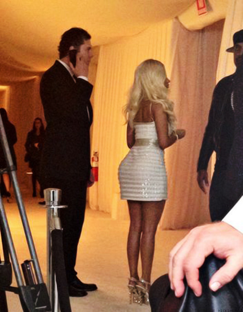 nickimlnaj:  Oscar party rare 