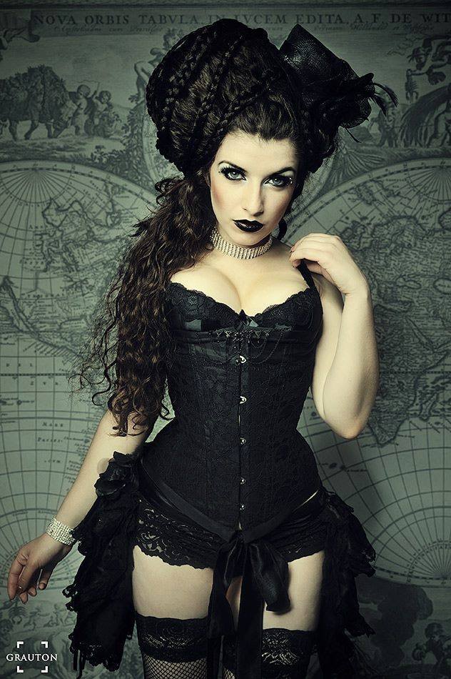 gothicandamazing:   Model, Hair &amp; Make-up: La Esmeralda Photographer: Heiner