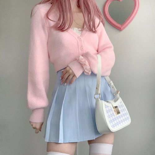pink and blue outfits tumblr