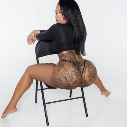 rich-king-empire:  thicksexyasswomen:  wobblies-and-puzzles:  Featured #Model @ninabynature_ wIGGLY wOBBLIES &amp;pRIVATE pUZZLES !!!    Well  Rich-King-Empire