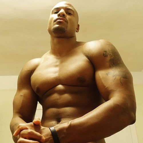 bigmalepecs:  Brandon Carter