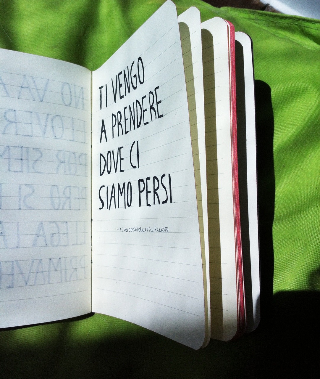 isuoiocchidentroilmare:-aspettami.