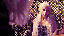  8 gifs per episode | game of thrones  ~ Jon Snow &amp; Daenerys Targaryen