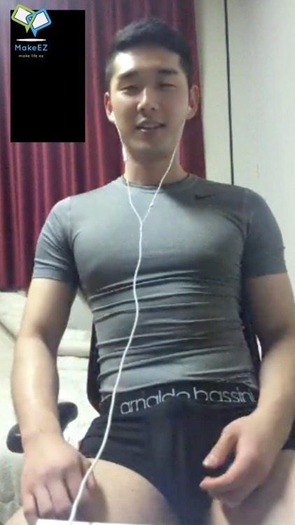littlelittleson: boyzdick: boyzdick.tumblr.com 好想含啊⋯⋯