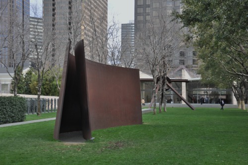 Richard Serra - My Curves Are Not Mad (1987)
