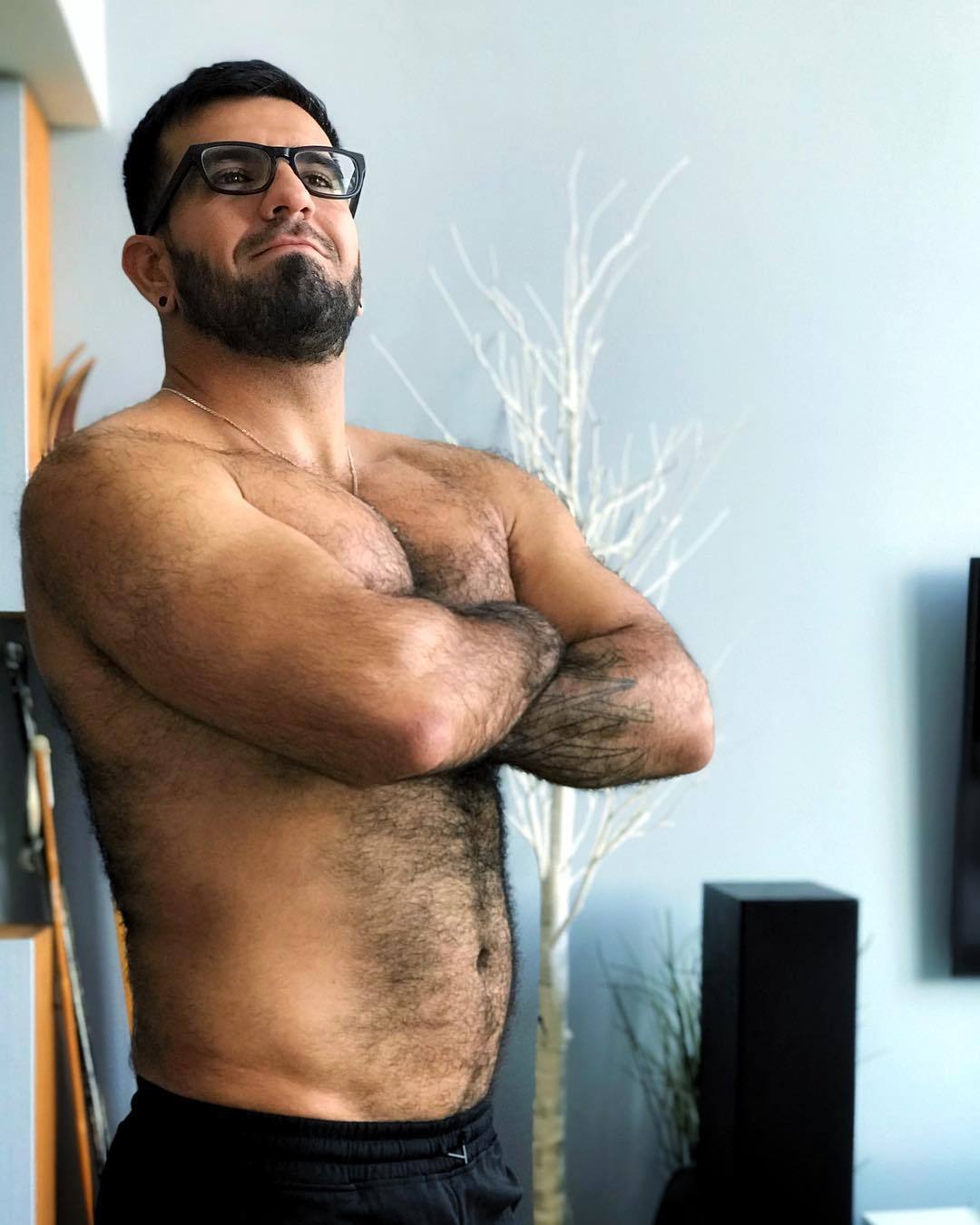 grumpydabear: gaycalcetinsex: OOhhh what bear…I wanna hug him and fuck with him