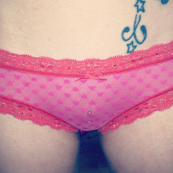 katherineeex:  My christina piercing! 