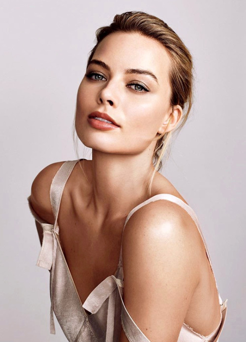 margotnews - Margot Robbie by Matthias Vriens-McGrath for Calvin...