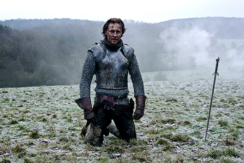 Humm’s Birthday Countdown 2020: My Favourite Hiddles3. Henry V from The Hollow Crown. Because leathe