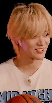 1555ccb3e586ba43f5b98a0cc41b6a50aba13c75.gifv