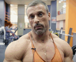 bodybuildersupclose:  Stanislav Lindover