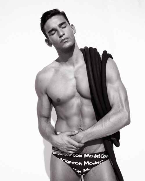 adonizmdotcom:    Paul Revesz by Ted Sun