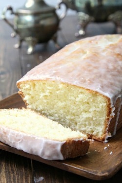 foodffs:  LEMON LOAF CAKE RECIPE Follow for recipes Get your FoodFfs stuff here