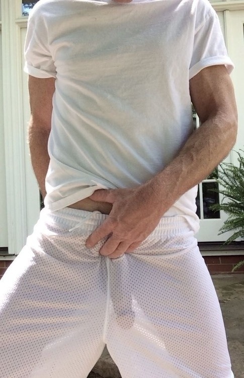 Porn photo commandolover:  Hot men don’t need underwear: