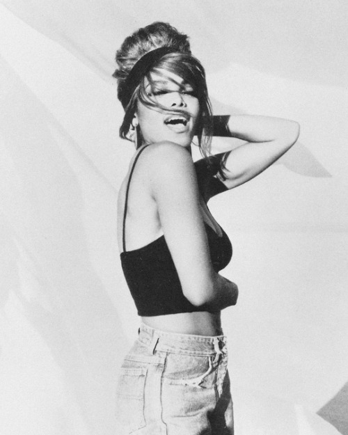 iwontapologize: Janet Jackson photographed by Herb Ritts (1990)