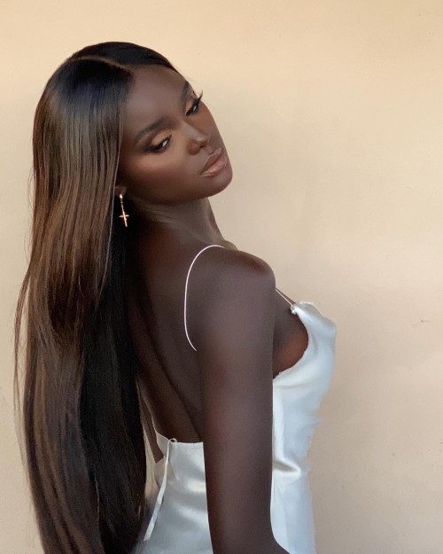 frawth:Duckie Thot