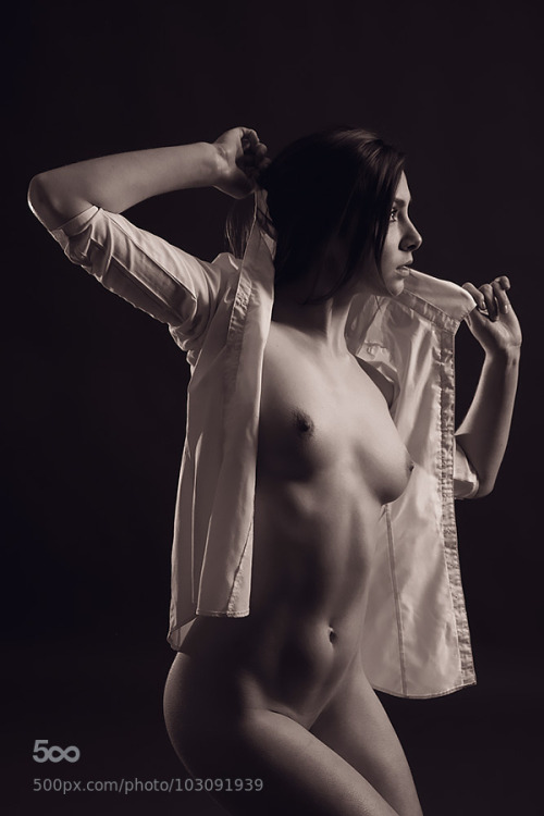 popularnude:  Open by Mickwaghorne , via http://ift.tt/195QXGt