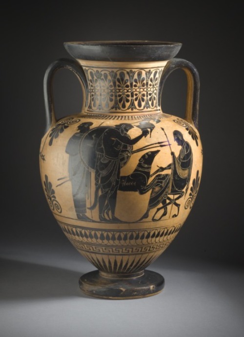 Neck-amphora with Herakles and Kerberos Attributed to the Edinburgh PainterAttica, Greece, late 6th 