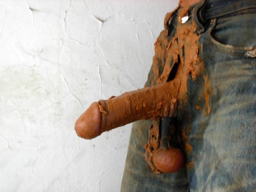 wetternstinkier: brown-hat: “Told ya I was full” ;) It’s ok boy, that’s the 