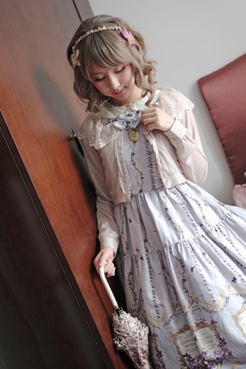 A rainy day in Shanghai. A day for soft, subtle colors <3Dress: Antique Violet from Innocent Worl